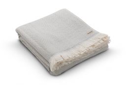 Ukiyo Hisako AWARE™ 4 Seasons towel/blanket
