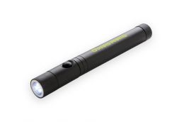 Telescopic light with magnet